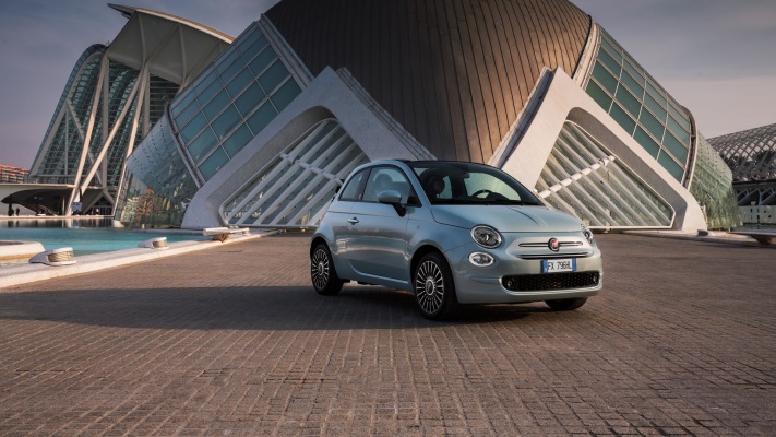 Fiat 500C Hybrid Launch Edition 2020. Desktop wallpaper
