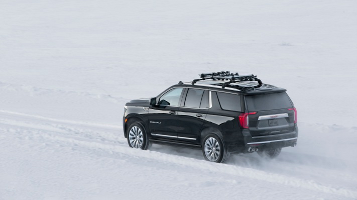 GMC Yukon Denali 2021. Desktop wallpaper