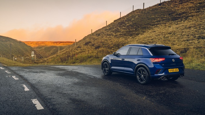 Volkswagen T-Roc R UK Version 2020. Desktop wallpaper
