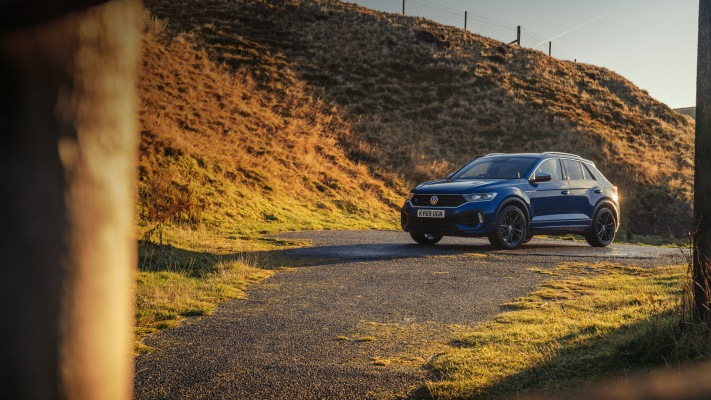 Volkswagen T-Roc R UK Version 2020. Desktop wallpaper