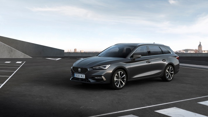 SEAT Leon Sportstourer FR e-Hybrid 2020. Desktop wallpaper