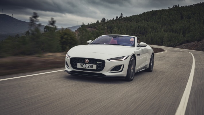 Jaguar F-TYPE P 450 Convertible 2021. Desktop wallpaper