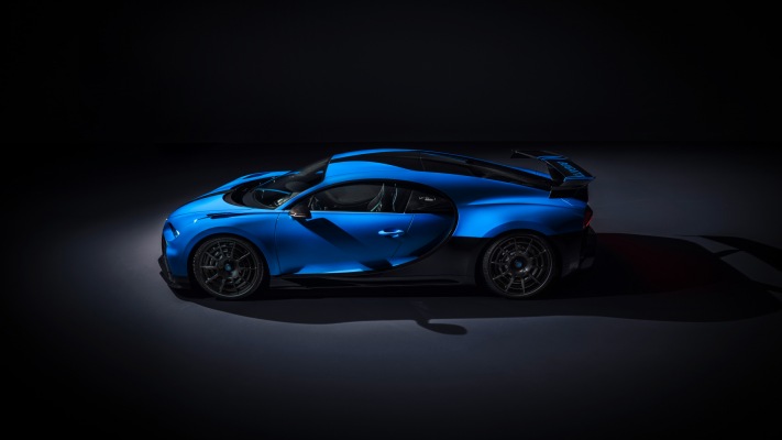 Bugatti Chiron Pur Sport 2020. Desktop wallpaper
