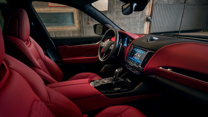 Maserati Levante Esteso Novitec 2020. Desktop wallpaper