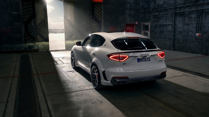 Maserati Levante Esteso Novitec 2020. Desktop wallpaper