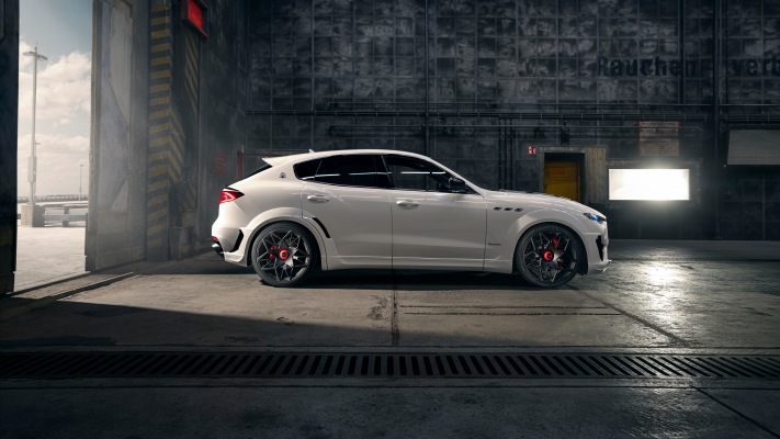 Maserati Levante Esteso Novitec 2020. Desktop wallpaper