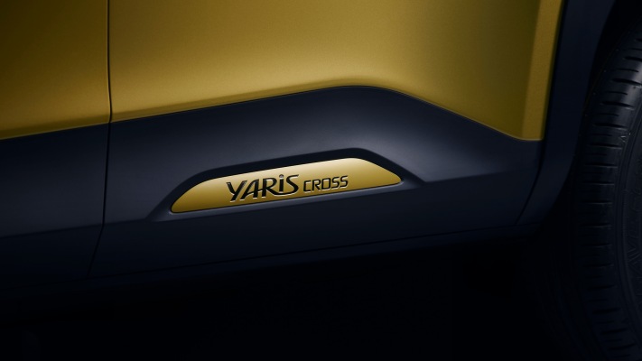 Toyota Yaris Cross 2021. Desktop wallpaper