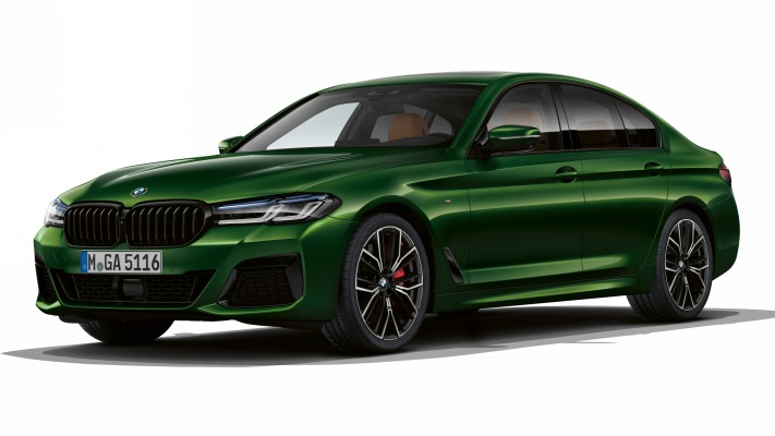 BMW M550i 2021. Desktop wallpaper