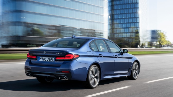 BMW 530e xDrive 2021. Desktop wallpaper