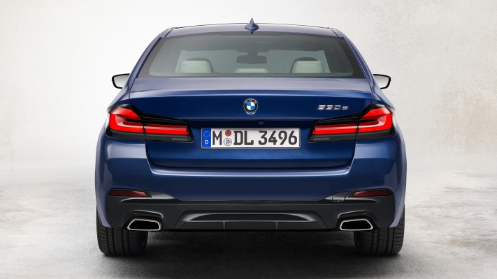 BMW 530e xDrive 2021. Desktop wallpaper