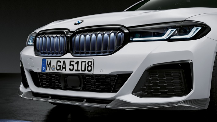 BMW 540i M Performance Parts 2021. Desktop wallpaper