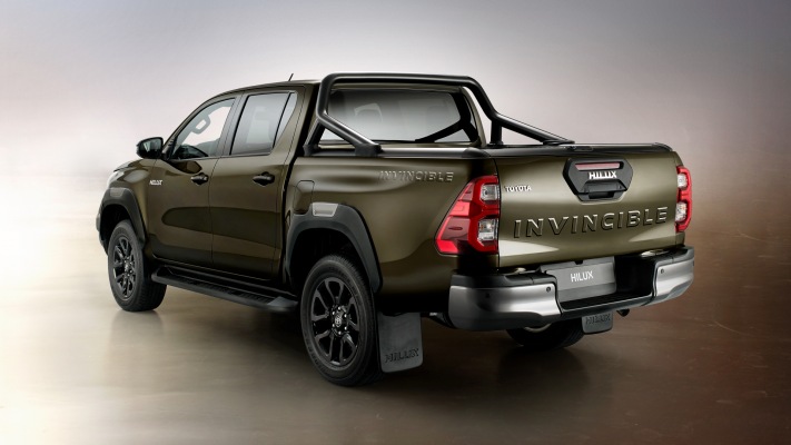 Toyota Hilux 2020. Desktop wallpaper