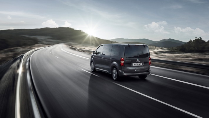 Peugeot e-Traveller 2020. Desktop wallpaper