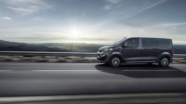 Peugeot e-Traveller 2020. Desktop wallpaper