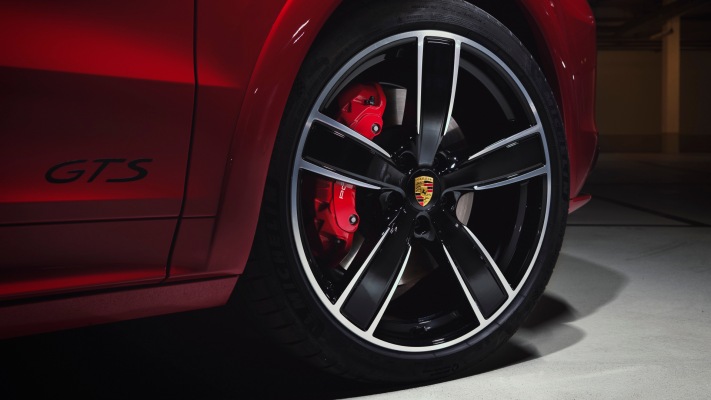 Porsche Cayenne GTS 2020. Desktop wallpaper