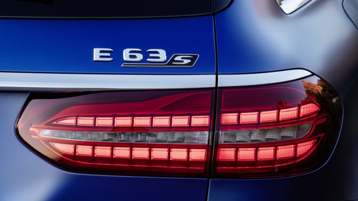 Mercedes-AMG E 63 S 4MATIC+ Estate 2021. Desktop wallpaper