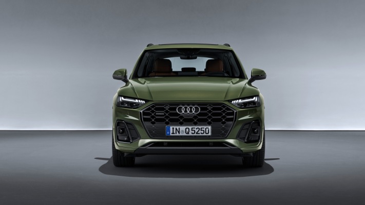 Audi Q5 40 TDI quattro S-tronic 2020. Desktop wallpaper