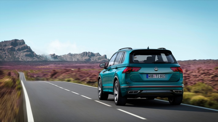 Volkswagen Tiguan 2022. Desktop wallpaper