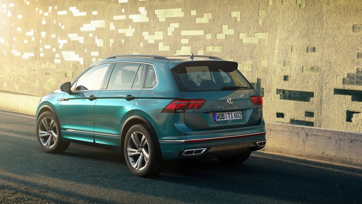Volkswagen Tiguan 2022. Desktop wallpaper