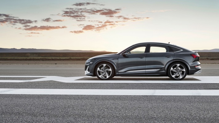 Audi e-tron S Sportback 2021. Desktop wallpaper