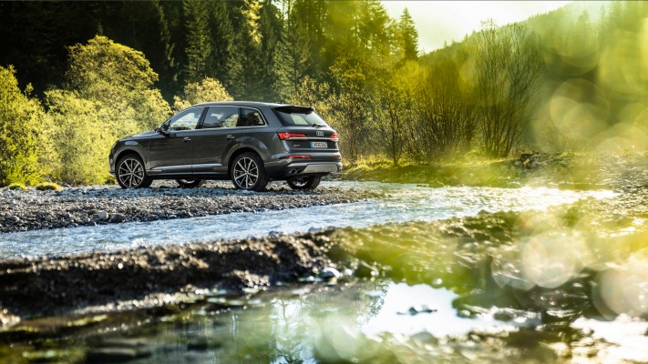 Audi SQ7 TFSI 2020. Desktop wallpaper
