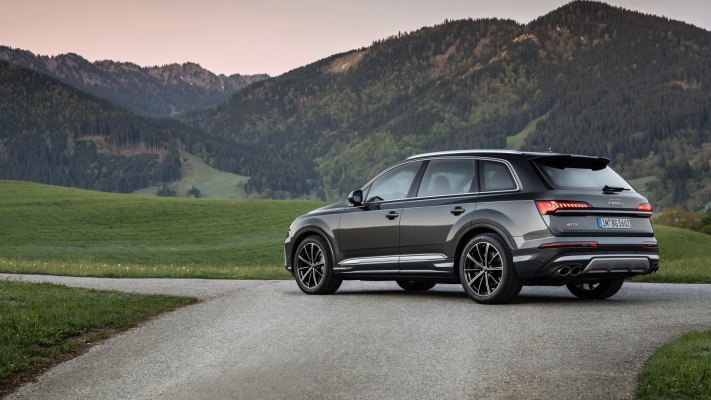 Audi SQ7 TFSI 2020. Desktop wallpaper