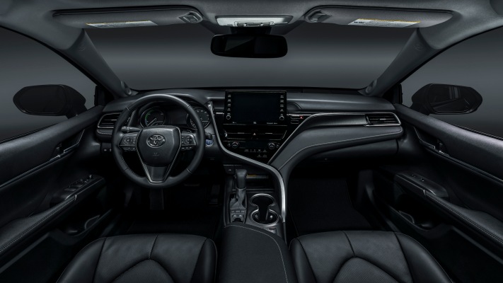 Toyota Camry XSE Hybrid 2021. Desktop wallpaper