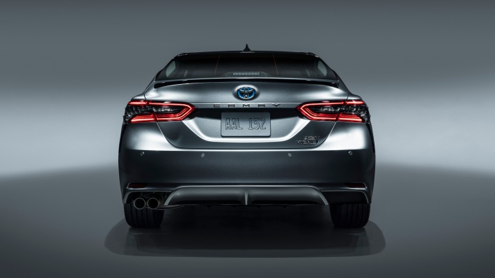 Toyota Camry XSE Hybrid 2021. Desktop wallpaper