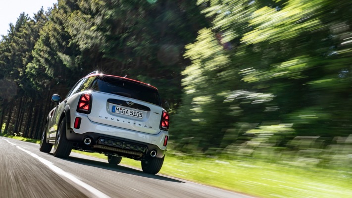 MINI John Cooper Works Countryman 2021. Desktop wallpaper