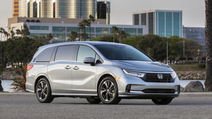 Honda Odyssey 2021. Desktop wallpaper