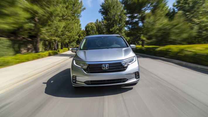 Honda Odyssey 2021. Desktop wallpaper