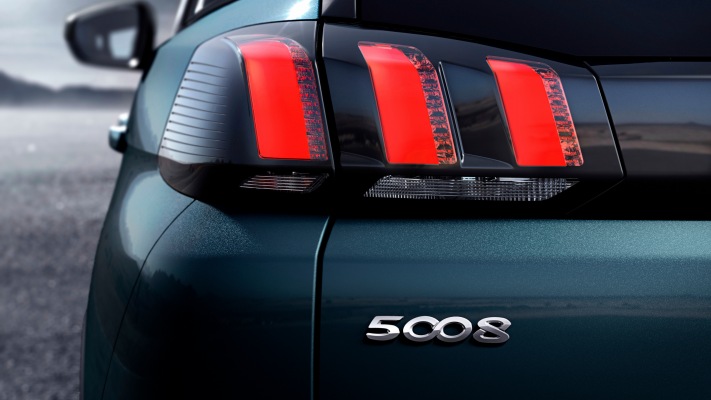 Peugeot 5008 2021. Desktop wallpaper