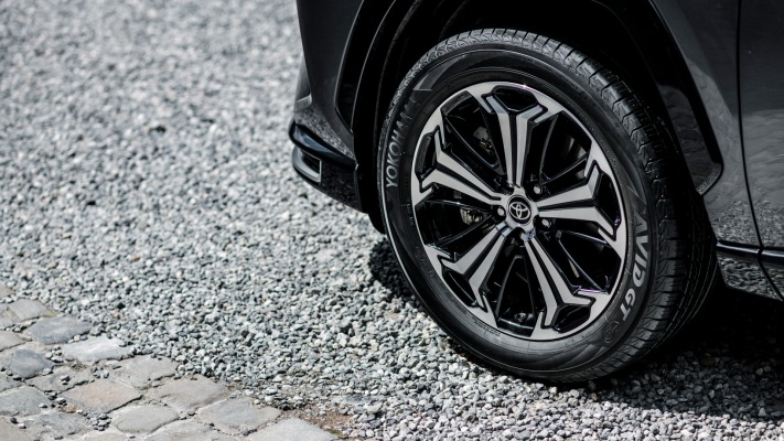 Toyota RAV4 Plug-in Hybrid 2020. Desktop wallpaper