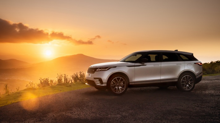 Land Rover Range Rover Velar 2021. Desktop wallpaper