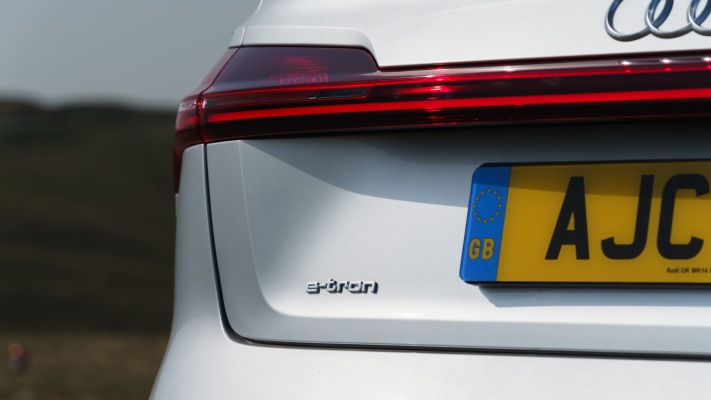 Audi e-tron Sportback UK Version 2020. Desktop wallpaper
