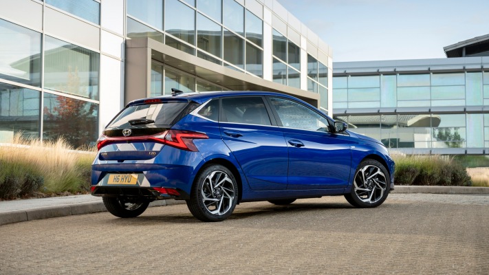 Hyundai i20 UK Version 2021. Desktop wallpaper