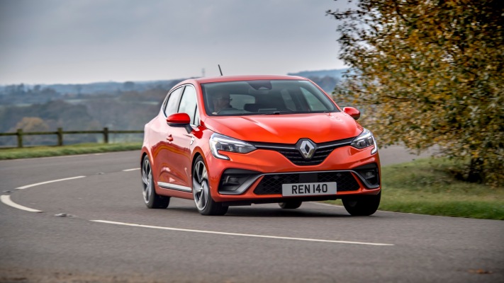 Renault Clio E-Tech Hybrid UK Version 2021. Desktop wallpaper