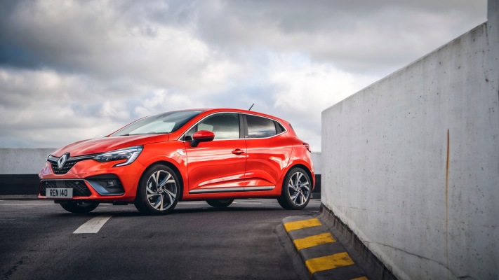 Renault Clio E-Tech Hybrid UK Version 2021. Desktop wallpaper