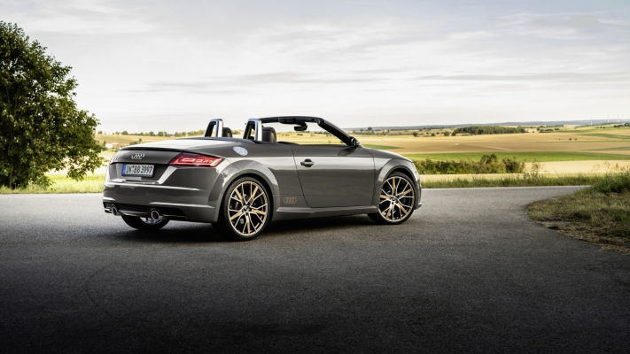 Audi TT Roadster Bronze Selection 2021. Desktop wallpaper