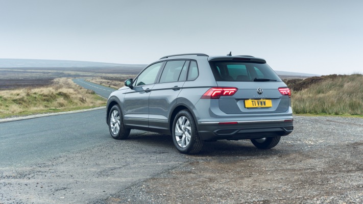 Volkswagen Tiguan Life UK Version 2021. Desktop wallpaper