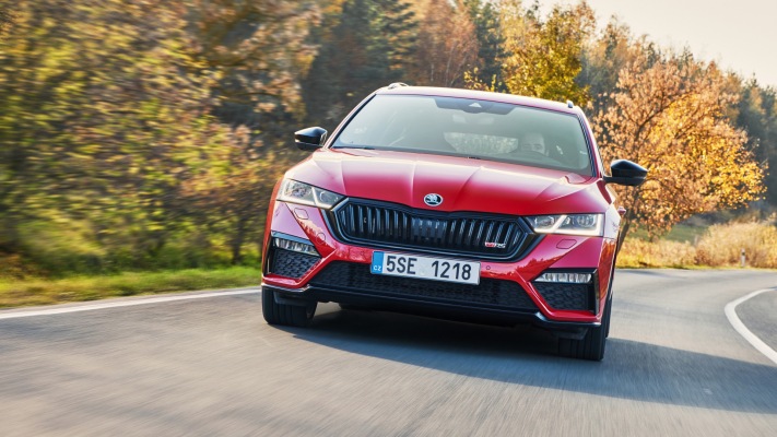Skoda Octavia vRS Combi 2021. Desktop wallpaper