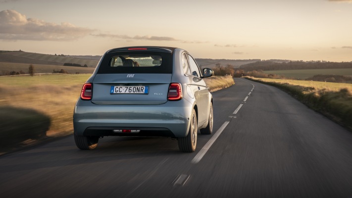 Fiat 500 Cabriolet 2021. Desktop wallpaper