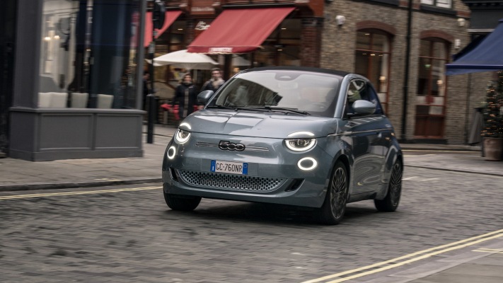 Fiat 500 Cabriolet 2021. Desktop wallpaper
