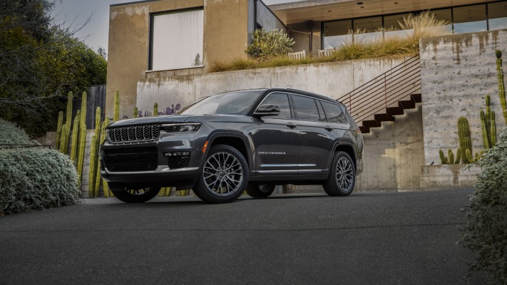 Jeep Grand Cherokee L Summit Reserve 2021. Desktop wallpaper