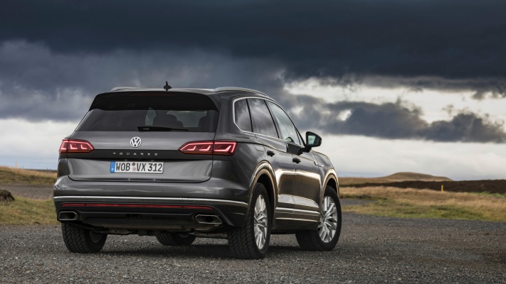 Volkswagen Touareg 2021. Desktop wallpaper