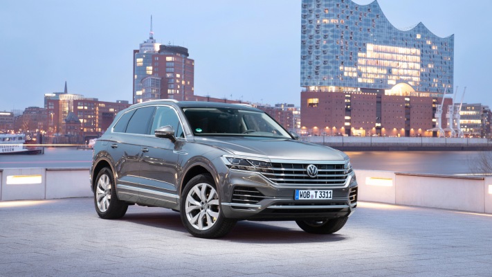 Volkswagen Touareg 2021. Desktop wallpaper