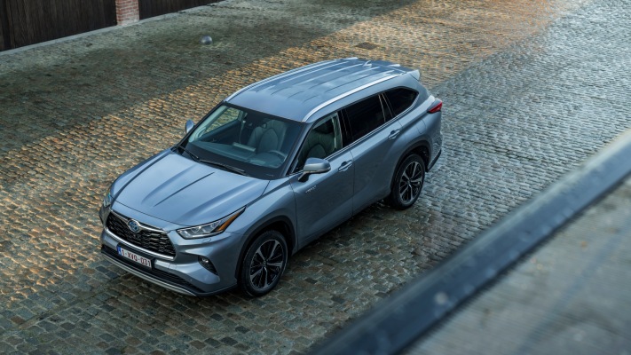Toyota Highlander Hybrid EU Version 2021. Desktop wallpaper