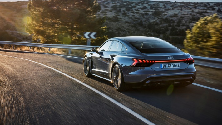 Audi e-tron GT quattro 2022. Desktop wallpaper