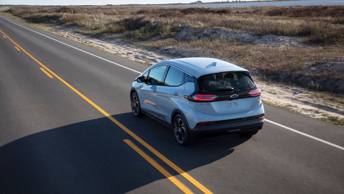 Chevrolet Bolt EV 2022. Desktop wallpaper
