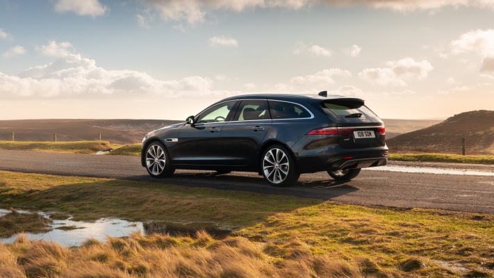 Jaguar XF Sportbrake D200 MHEV SE 2021. Desktop wallpaper